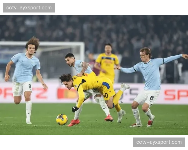 效率趋势分析：本赛季欧冠淘汰赛阶段，中场球员进球贡献率显著上升